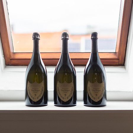 B&B Art And Sleep Antwerpen Buitenkant foto